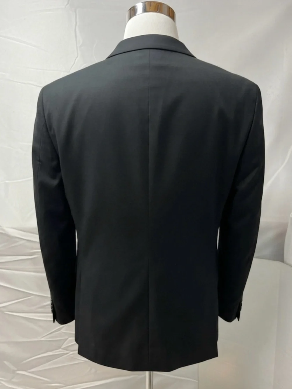 Banana Republic Men’s 44R Slim Fit Black Marzotto Super 120s Wool Blazer Jacket